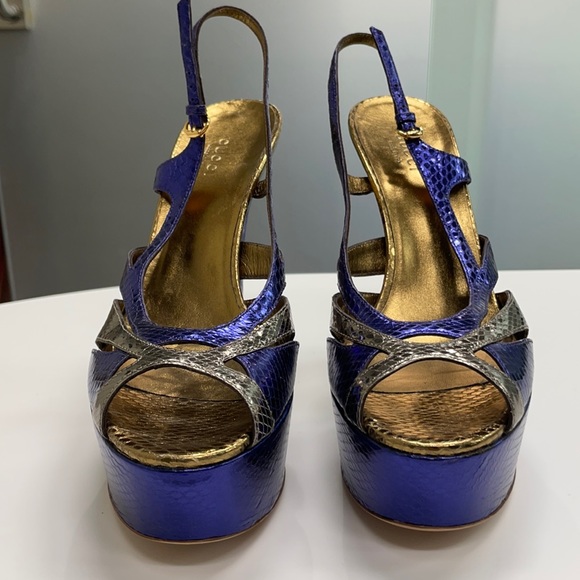Gucci double platform snake skin sandals - Picture 2 of 4